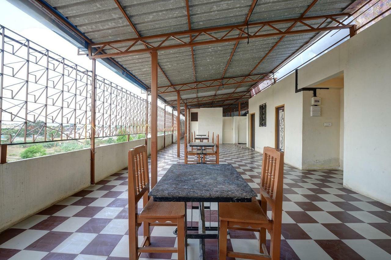 Отель Spot On 37153 Karavali Paradise Dod Ballapur Экстерьер фото